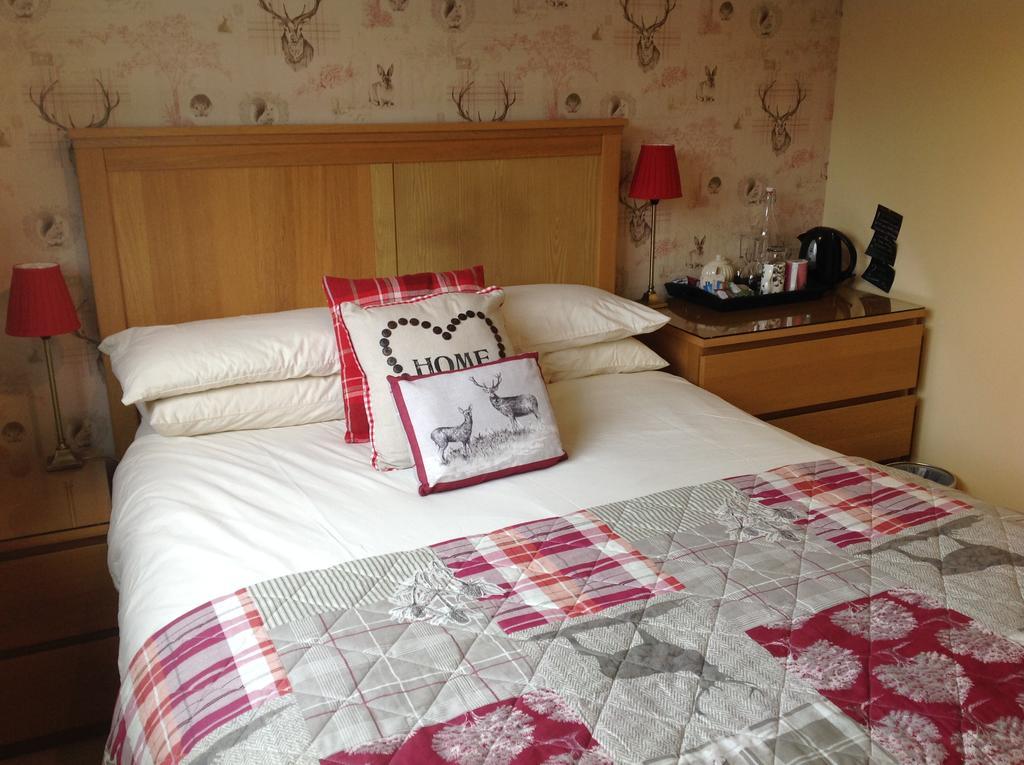 Dunroamin Bed And Breakfast Aviemore Exterior foto
