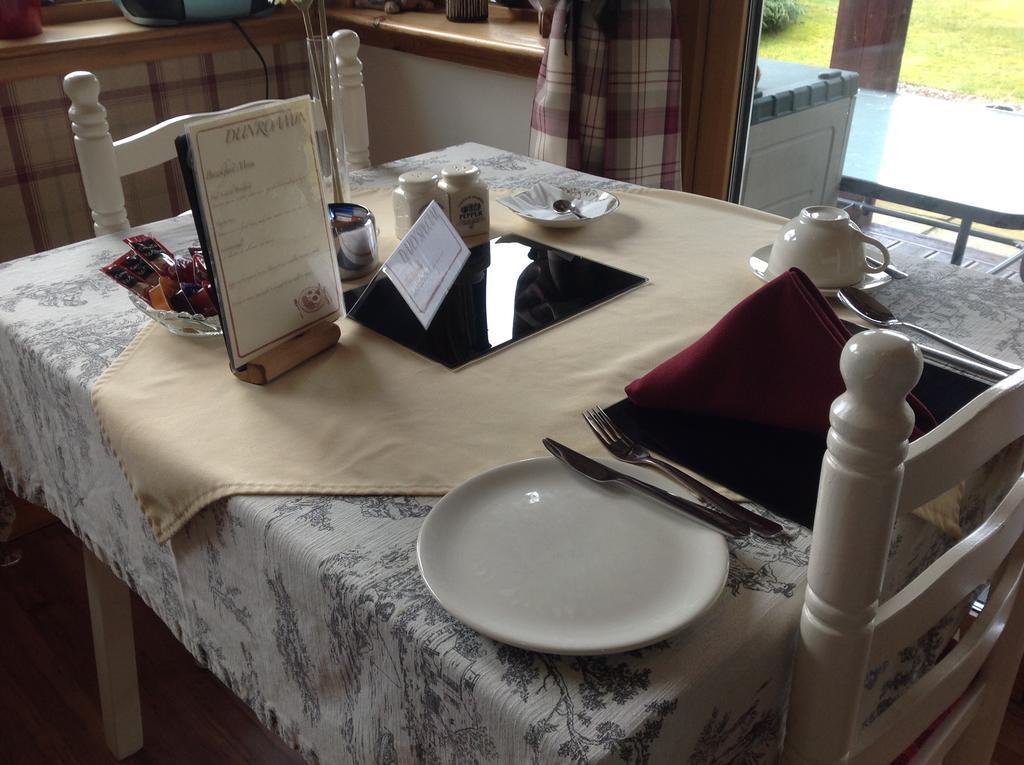 Dunroamin Bed And Breakfast Aviemore Exterior foto